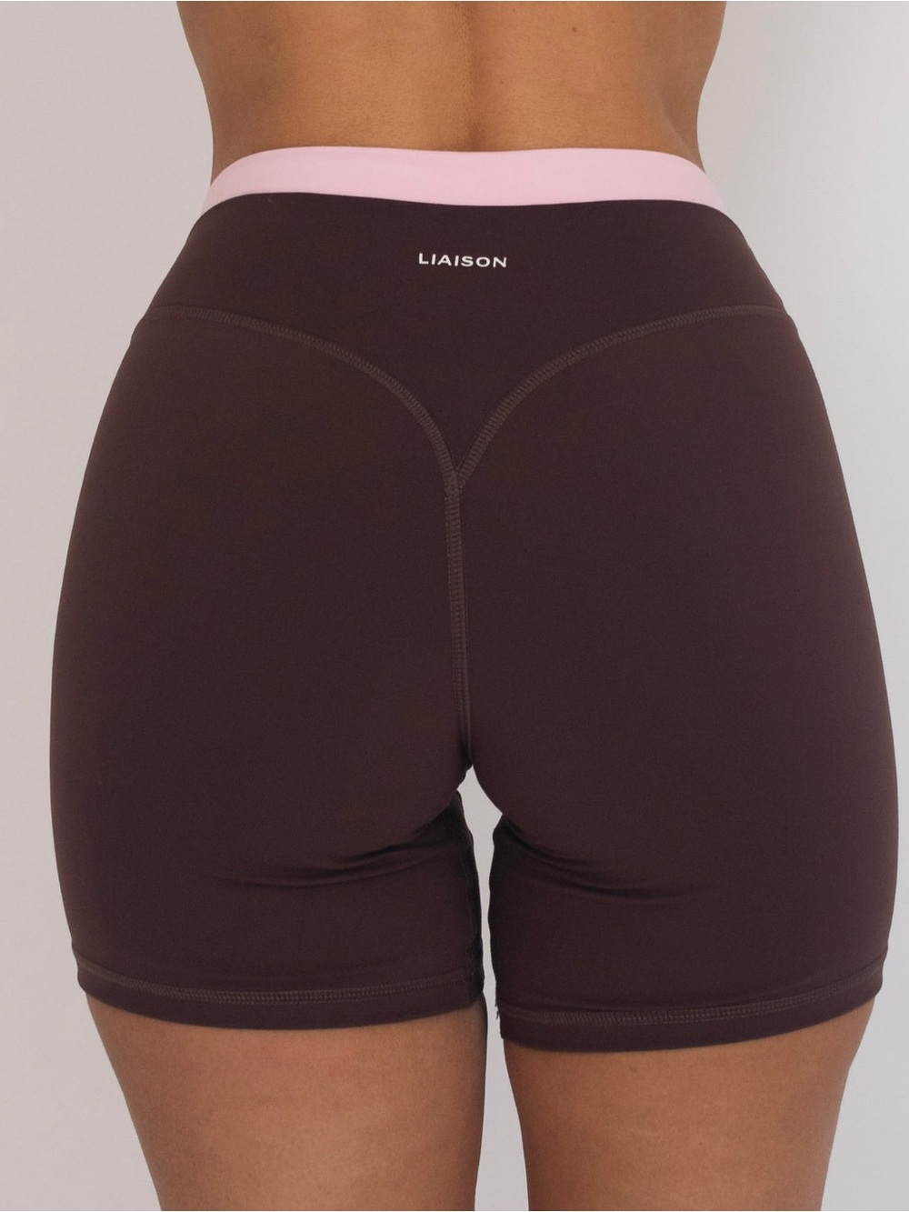 LAYERED SCULPT SHORT - MOCHA BROWN & SOFT PINK - S - NWT - Picture 2 of 8